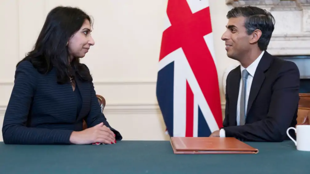 枪击北爱警察嫌犯被释放!英首相誓对移民重拳出击!2023年白金汉宫参观攻略!