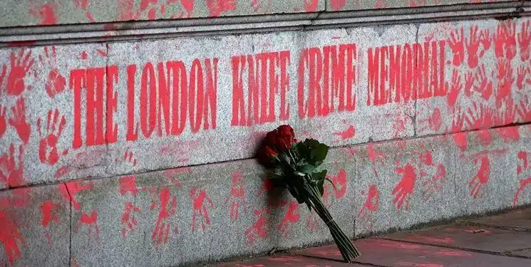 推特变国外版微信?Twitter改名为X:无限可能!英国降雨持续至8月中!伦敦持刀犯罪一年内激增16%!